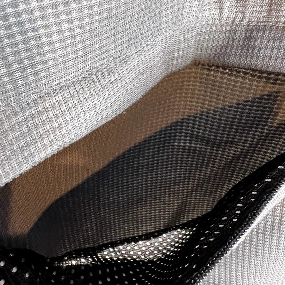 Canari Women's Cycling Windbreaker Vest Size Medium Full Zip Gray Purple USA - Picture 4 of 7